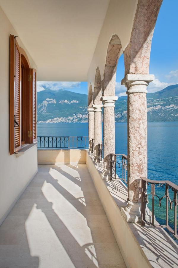 Villa Francesca-Grande Appartamento In Riva Al Lago Brenzone sul Garda Kültér fotó